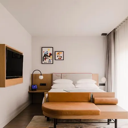 Puro Kazimierz 4* קרקוב
